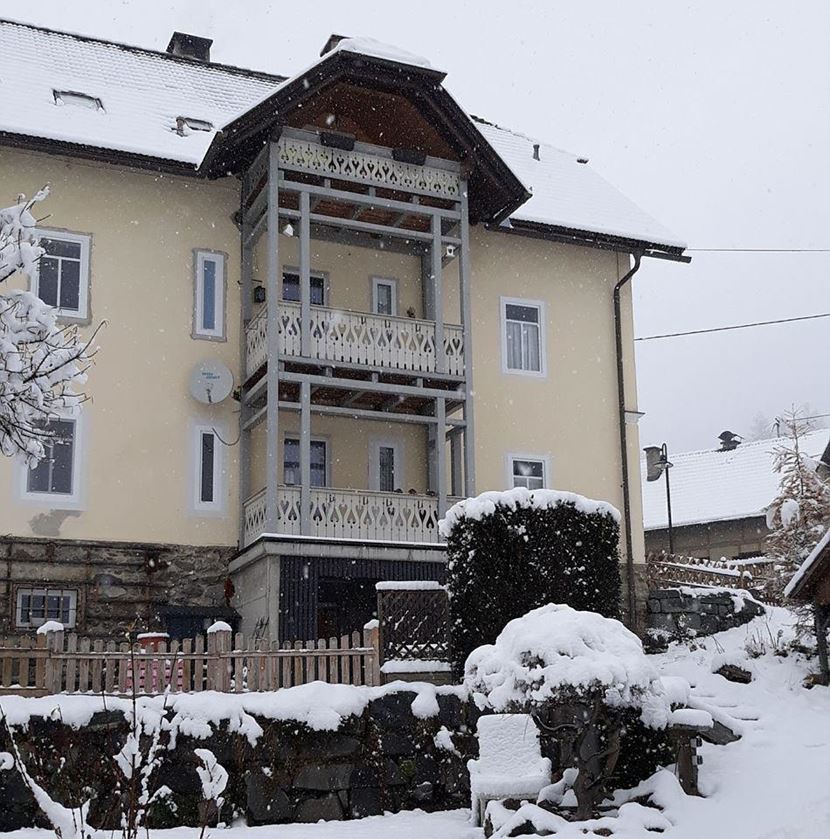 Winter  Haus Mirnockblick