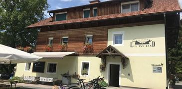 der Gasthof