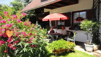 Appartamento, bagno, WC, lato giardino