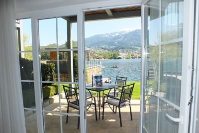 Apartment, shower, toilet, lake view