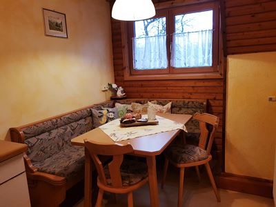 Apartment, shower, toilet, facing the forest