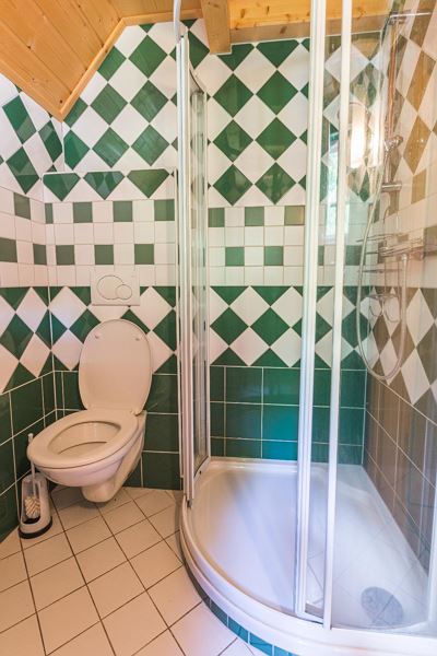 Casa vacanze, doccia e bagno, WC, 3 camere da letto