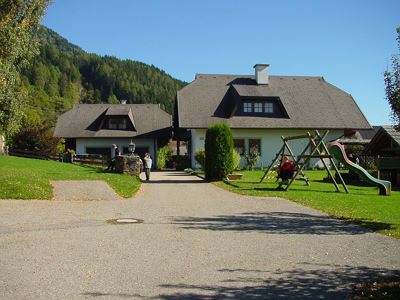 Appartement mit Balkon