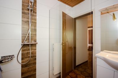 Apartment, separate toilet and shower/bathtub, balcony