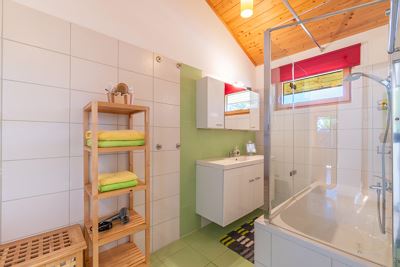 Casa vacanze, bagno, WC, 2 camere da letto