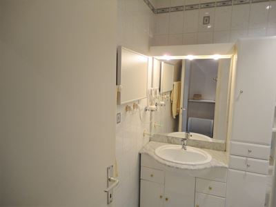 Apartment, shower, toilet, 1 bed room