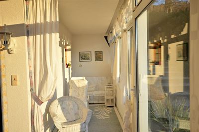 Apartment, bath, toilet, lake view