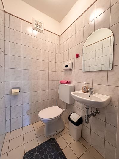 Appartamento, bagno, WC, 2 camere da letto