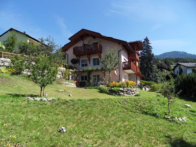 Apartment, shower and bath, toilet, lake view