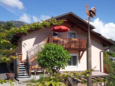 Apartment, shower and bath, toilet, lake view