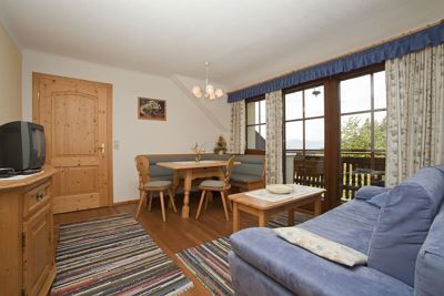 Apartment, shower, toilet, lake view