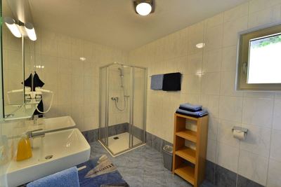 Apartment, shower, toilet, 2 bed rooms