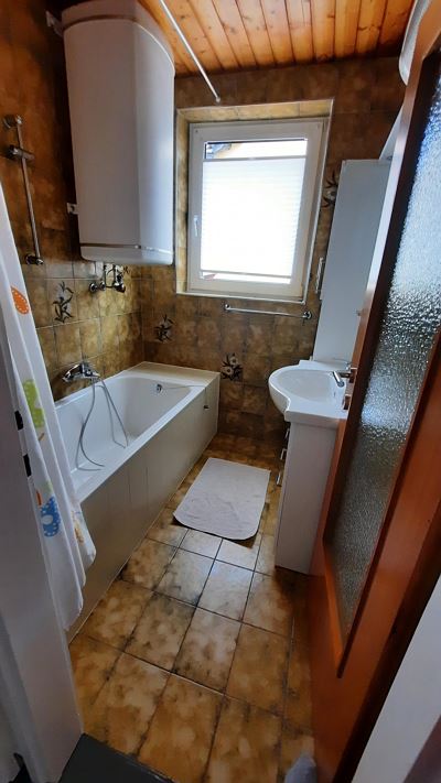 Appartamento, bagno, WC, 2 camere da letto