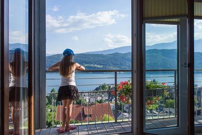 Apartment, shower or bathtub, terrace