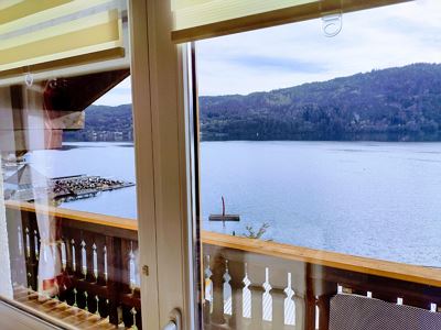 Holiday home, shower or bath, toilet, lake view