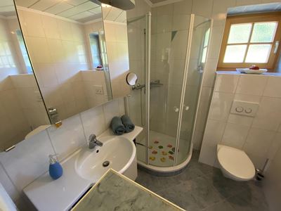 Appartamento, doccia e bagno, WC, 2 camere da letto