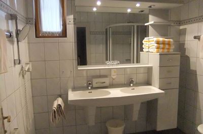 Appartamento, bagno, WC, vista lago