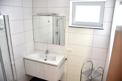 Apartment, shower, toilet, 1 bed room