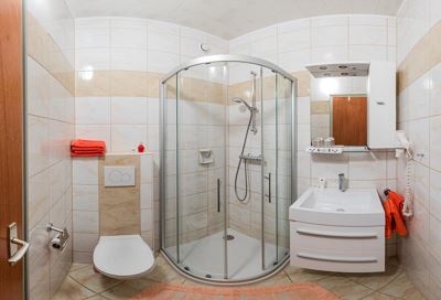 Triple room, shower, toilet, balcony