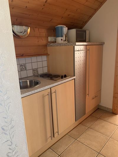 Apartment, shower, toilet, facing the mountains