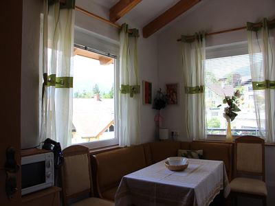 Ferienwohnung für 2-4 Personen mit Seeblick