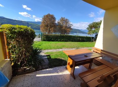 Standard double room, shower, toilet, facing the garden