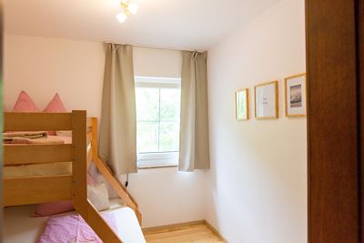 Apartment, shower and bath, toilet, 2 bed rooms