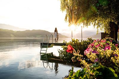 Appartamento, balcone verso lago