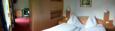 Triple room, shower or bath, toilet, lake view