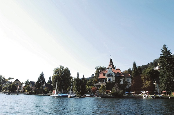 Blick auf die Villa Verdin in Millstatt