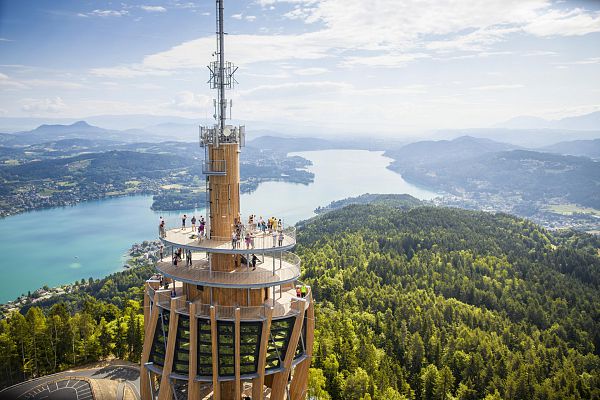 Der Aussichtsturm Pyramidenkogel am Wörthersee