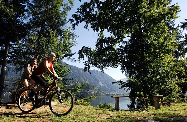 Lake Millstätter See cycling trail